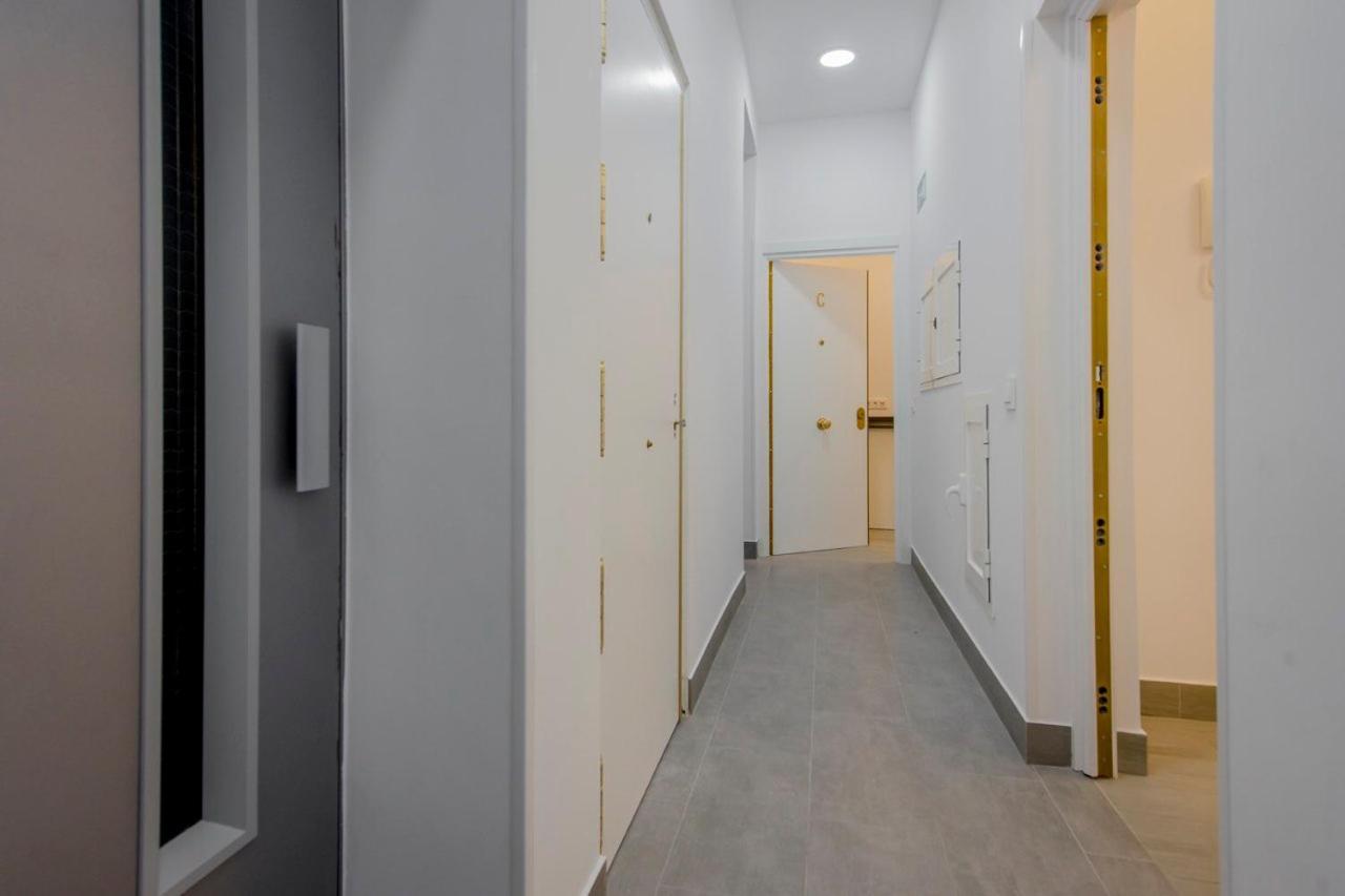 Suara Apartamentos 1 مدريد المظهر الخارجي الصورة